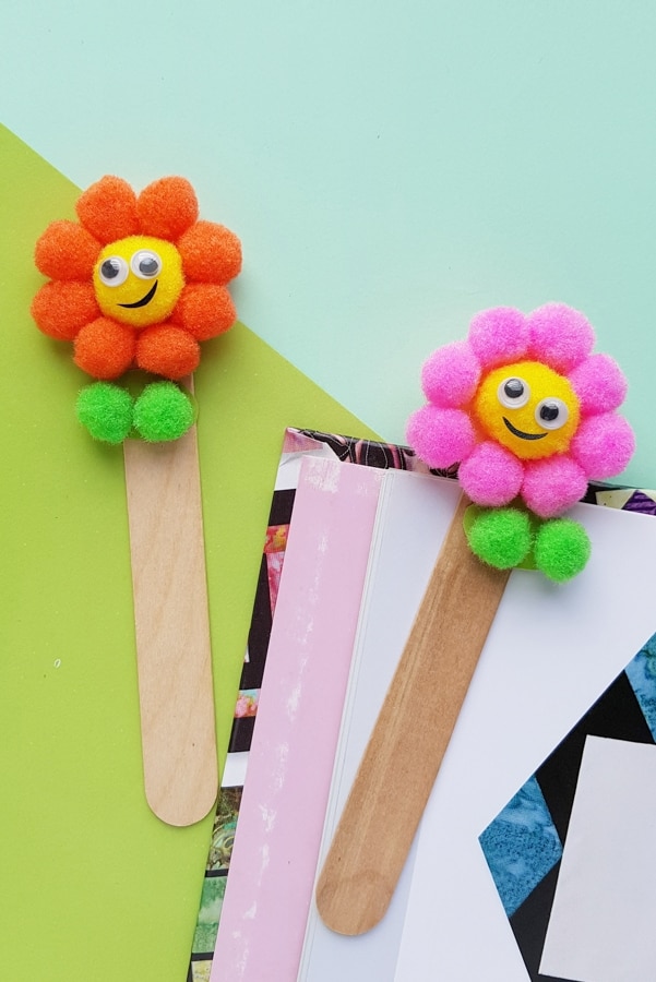 Pom-Pom Flower Bookmark