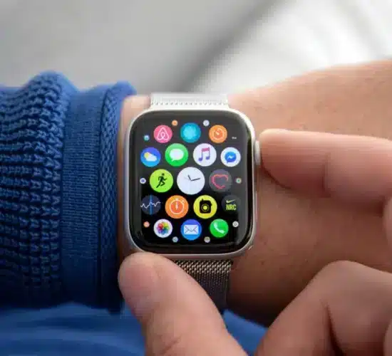 Should Your Kids Have an Apple Watch? + 5 Alternatives